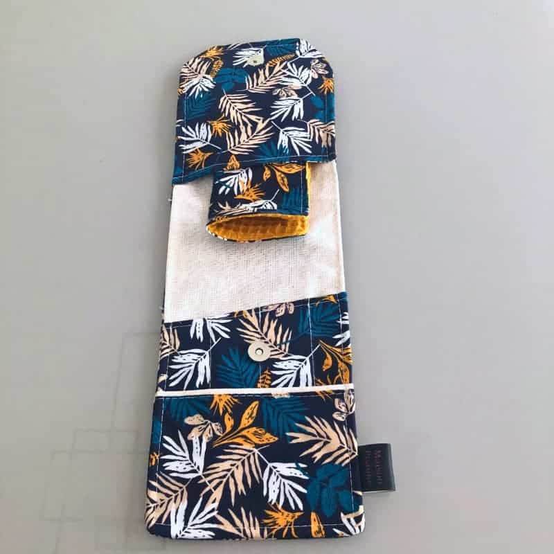 Pochette à couverts avec serviette. fabrication française. Maison Pivoine