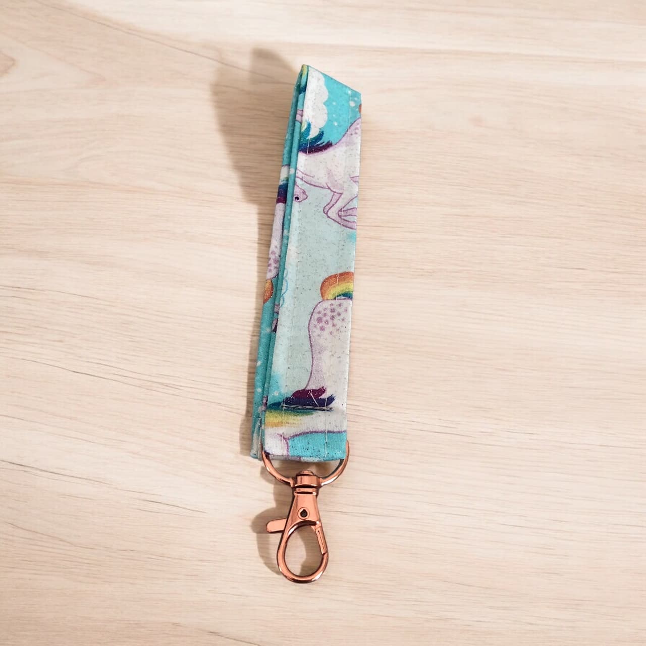 Porte clé dragonne avec des licornes